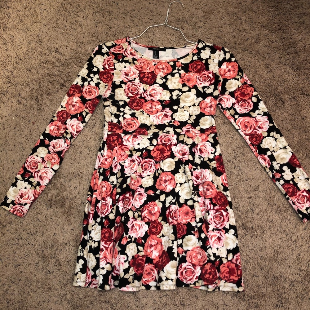 Forever 21 Long Sleeve Flower Dress